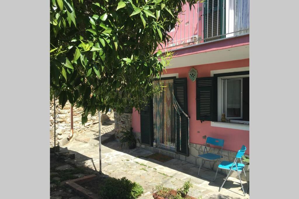 Вилла La Casa Di Sandra A Ноли Экстерьер фото